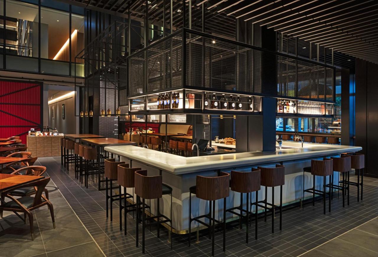 Hotel Park Hyatt Auckland Esterno foto The bar at the restaurant