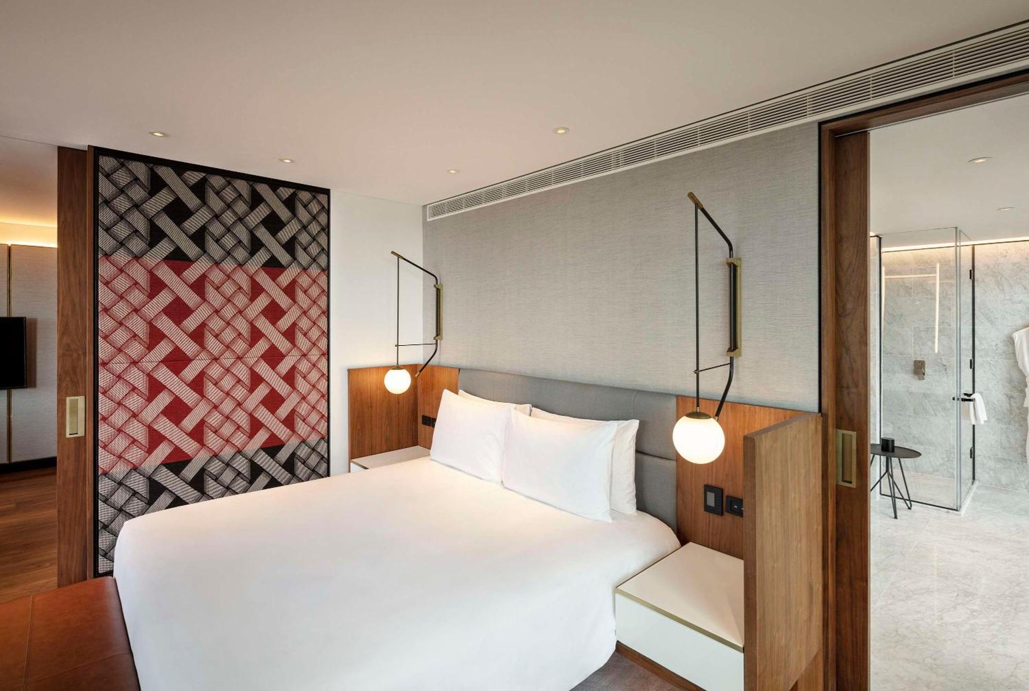 Hotel Park Hyatt Auckland Esterno foto A bedroom at the hotel